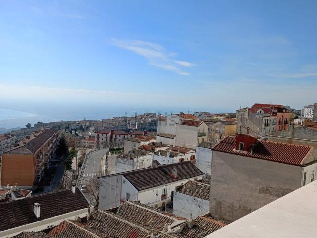 Appartamento in vendita a Junno, Puglia
