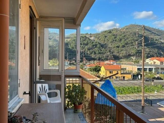 Appartamento in vendita a Pietra Ligure, Liguria