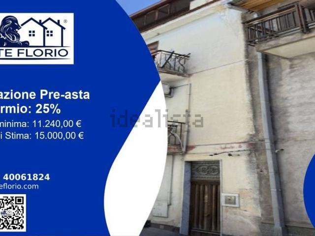 Appartamento in vendita a Adrano, Sicilia