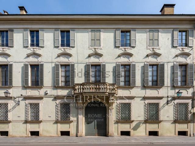 Appartamento in vendita a Sant'Agostino città-Porta Castello, Re
