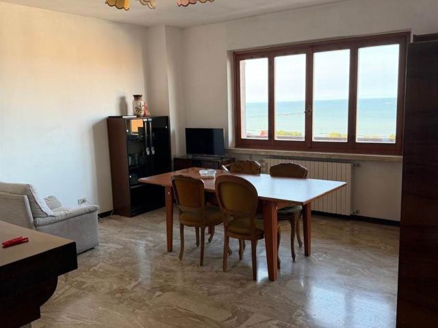 Appartamento in vendita a Marche, Ancona