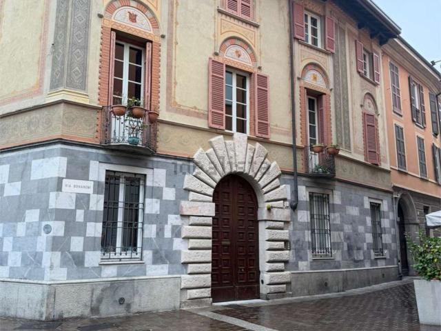 Attico in vendita a Sant'Agostino, Como