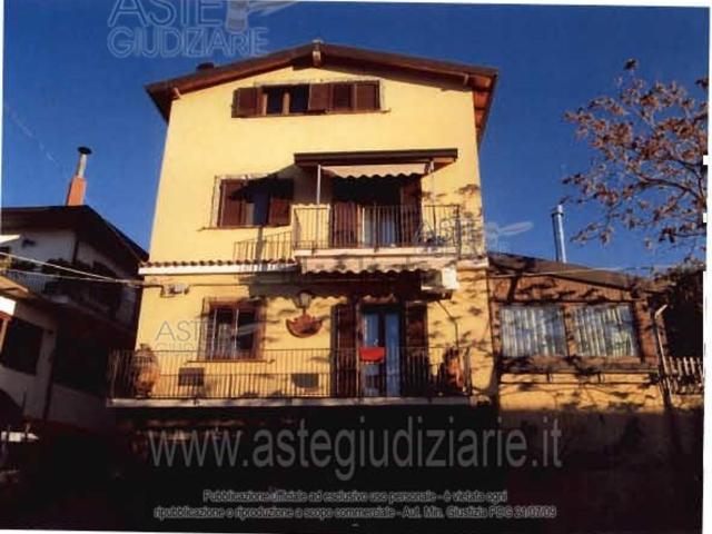 Appartamento in vendita a Bronte, Sicilia
