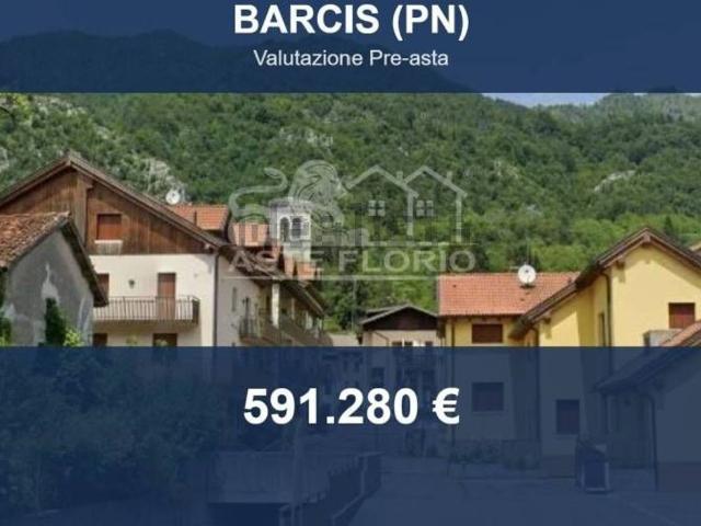 Appartamento in vendita a Barcis / Barce, Pordenone / Pordenon