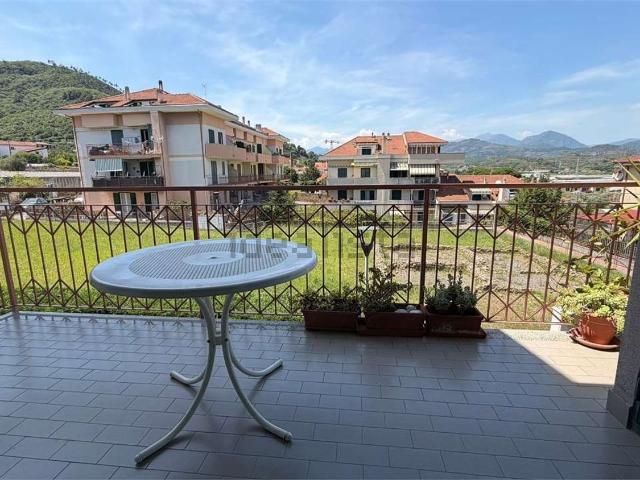 Appartamento in vendita a Bastia, Albenga