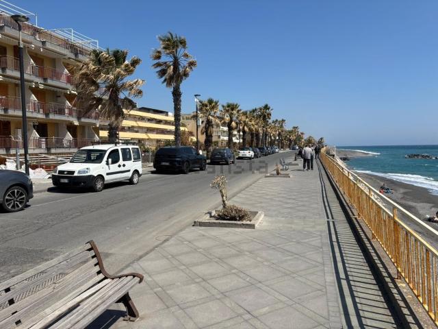 Appartamento in vendita a Sant'Alessio Village, Sant'alessio Siculo
