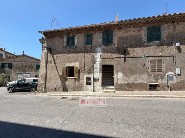 Appartamento in vendita a Allumiere, Roma Capitale