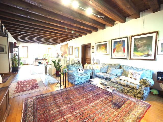 Appartamento in vendita a Mestre-Carpenedo, Venezia
