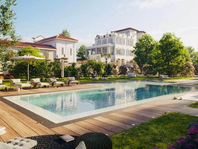 Attico in vendita a Desenzano Del Garda, Brescia