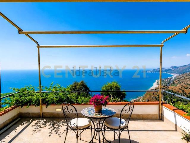 Appartamento in vendita a Sant'alessio Siculo, Sicilia