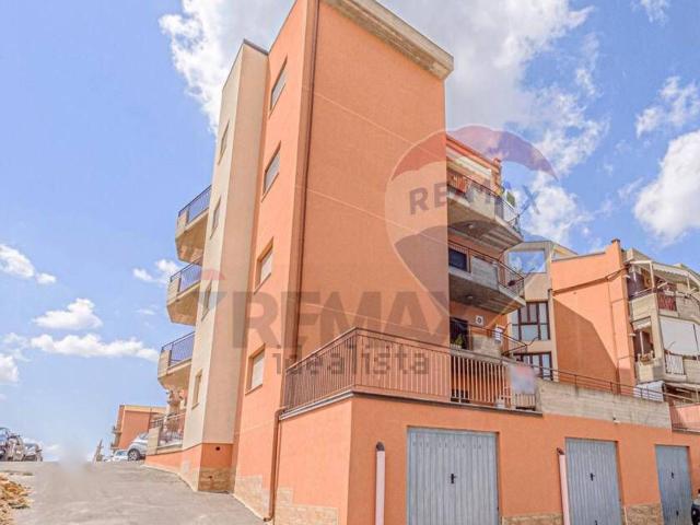 Appartamento in vendita a Caltagirone, Sicilia