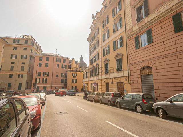 Appartamento in vendita a Centro Est, Serra Riccò