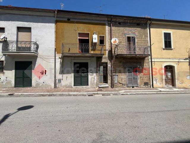 Appartamento in vendita a San Martino Valle, Campania
