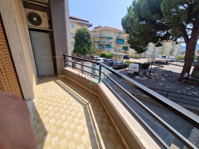 Appartamento in vendita a Pietra Ligure, Liguria