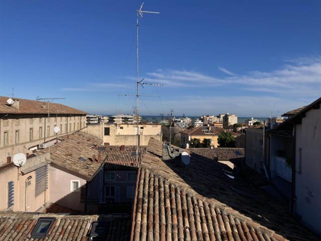 Attico in vendita a Centro storico, Marche