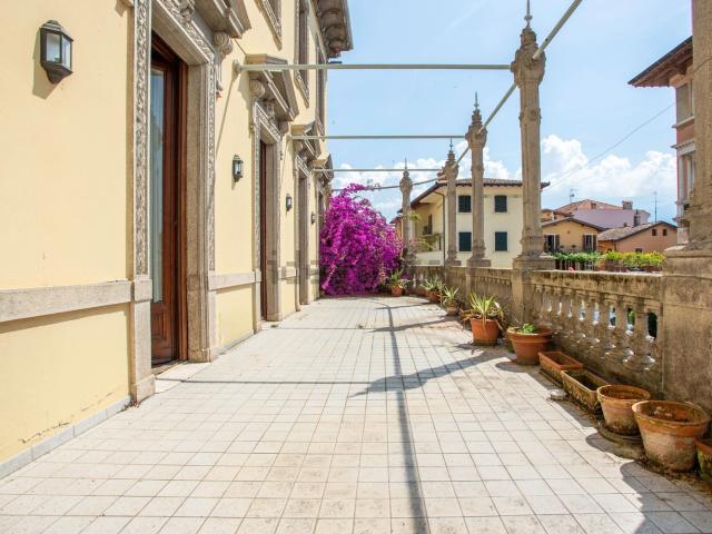 Appartamento in vendita a Comunità Montana Parco Alto Garda bresciano, Gargnano