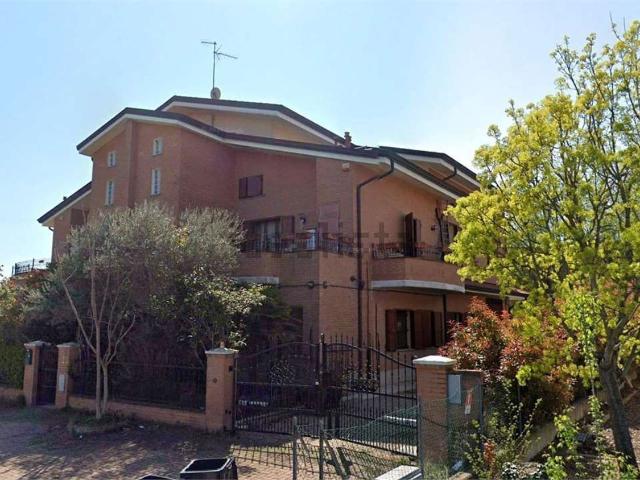 Appartamento in vendita a Zona Industriale di Rovereto sulla Secchia, Novi di Modena