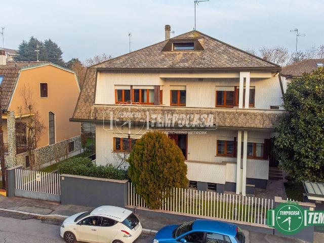 Appartamento in vendita a Vimodrone, Lombardia
