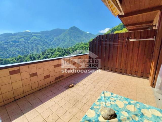 Appartamento in vendita a Clusone, Lombardia