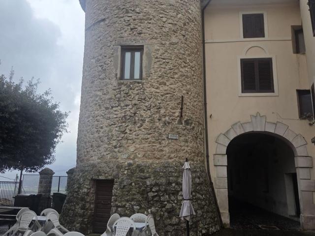 Appartamento in vendita a Villa Santo Stefano, Lazio