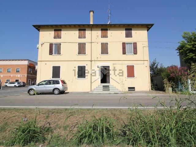 Appartamento in vendita a Castagnola, Parma