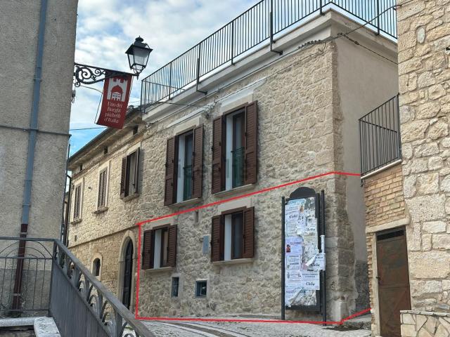 Appartamento in vendita a Abbateggio, Abruzzo