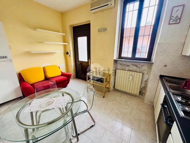 Appartamento in vendita a Cazzaniga, Monza