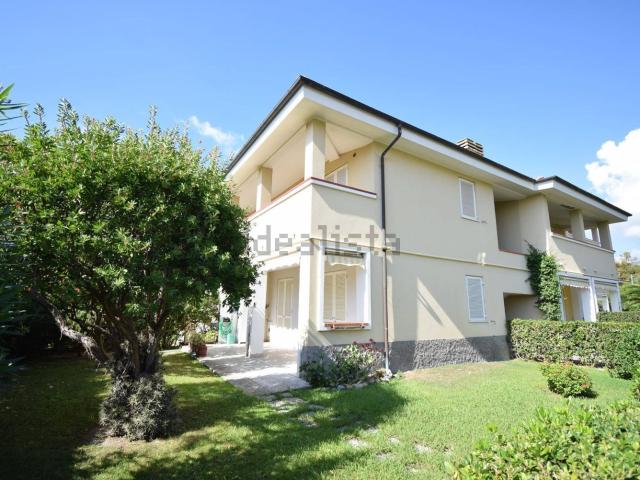 Appartamento in vendita a Diano Castello, Liguria