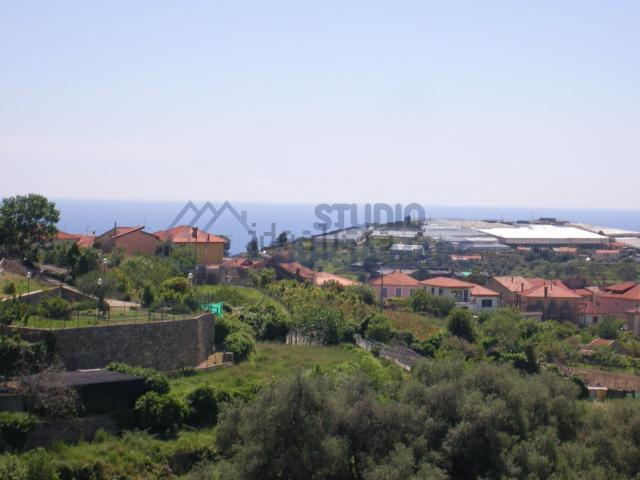 Appartamento in vendita a Pompeiana, Liguria