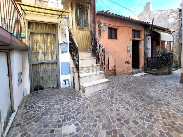 Appartamento in vendita a Faleria, Viterbo