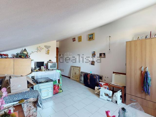 Appartamento in vendita a Cella, Re