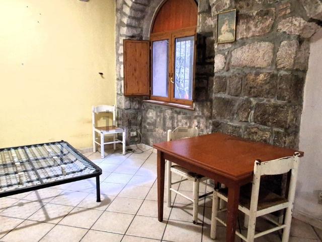 Appartamento in vendita a Viterbo, Lazio