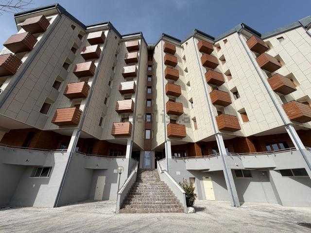 Appartamento in vendita a Colle Belvedere, Rocca Di Mezzo