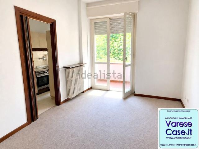 Appartamento in vendita a Brunella, Varese