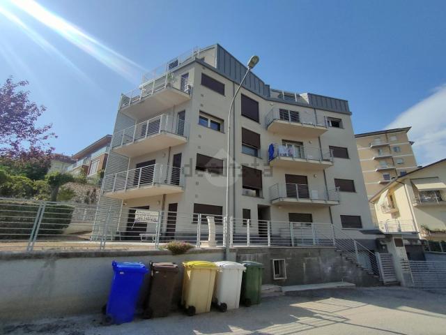 Appartamento in vendita a Torrione, Tornimparte