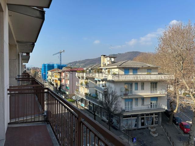 Appartamento in vendita a Bergamo, Lombardia