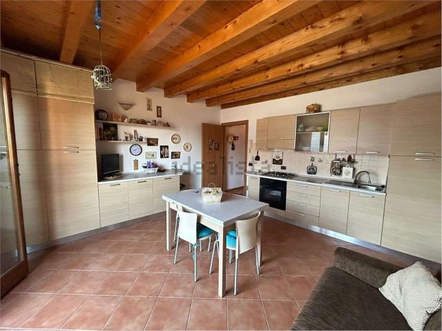 Appartamento in vendita a Bianzano, Lombardia