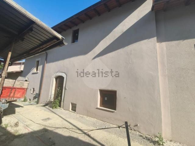 Appartamento in vendita a Tornimparte, Abruzzo