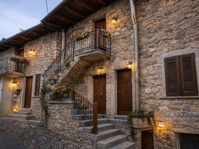Appartamento in vendita a Montagna In Valtellina, Lombardia