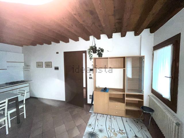 Appartamento in vendita a Schio, Veneto