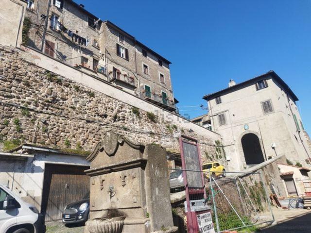 Appartamento in vendita a Vallerano, Lazio