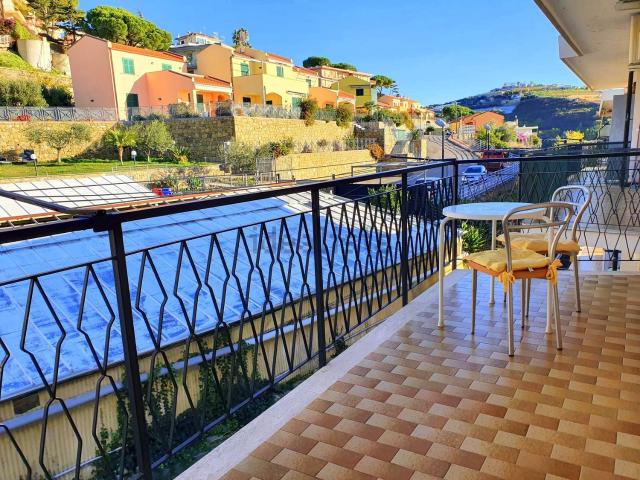 Appartamento in vendita a Santo Stefano Al Mare, Liguria