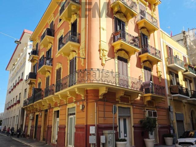 Appartamento in vendita a Municipio 1, Puglia