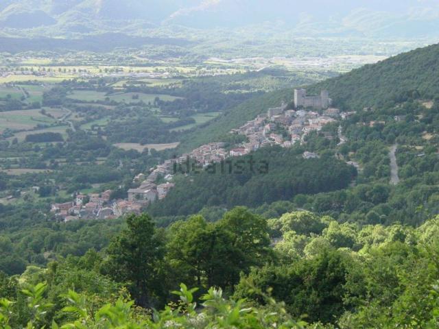 Appartamento in vendita a Pereto, Abruzzo
