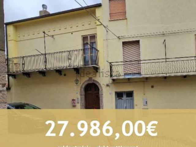 Appartamento in vendita a Acquaviva Collecroce, Molise