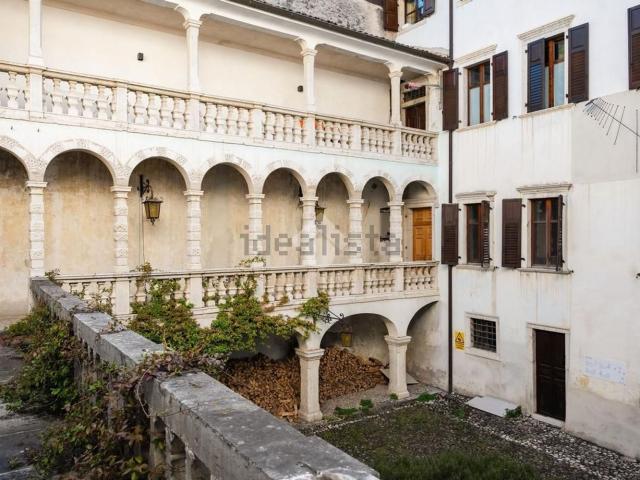 Appartamento in vendita a Comunità della Vallagarina, Ala