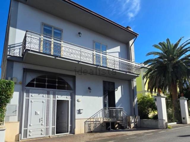 Appartamento in vendita a Nola, Campania