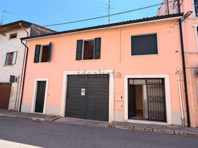 Appartamento in vendita a Leno, Brescia