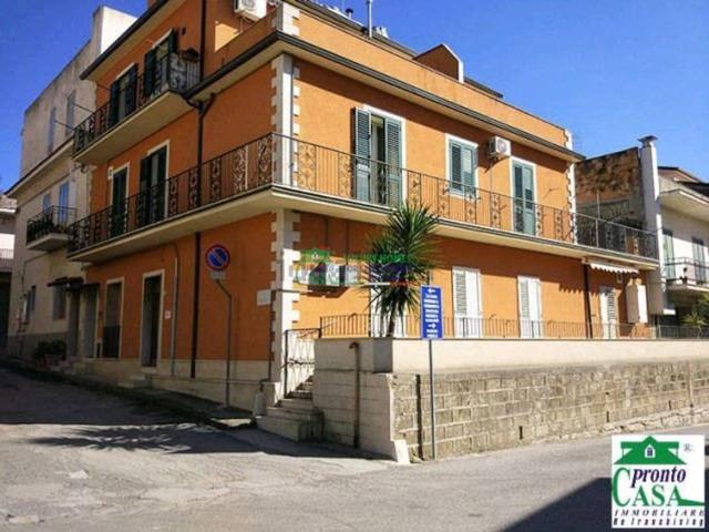 Appartamento in vendita a Giarratana, Ragusa