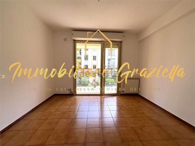 Appartamento in vendita a Bordighera, Liguria
